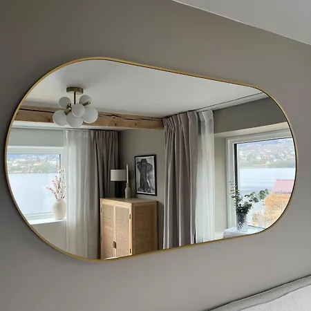 Апартаменти Modern With Stunning View And Access To Sea *