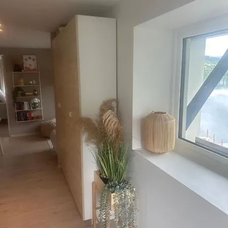 Appartement Modern With Stunning View And Access To Sea
